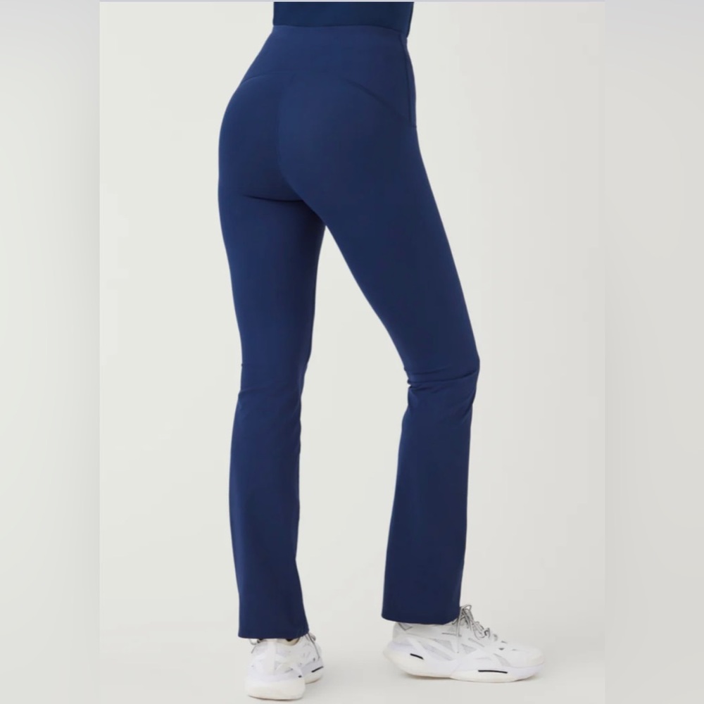 Spanx: Booty Boost Flare Yoga Pant